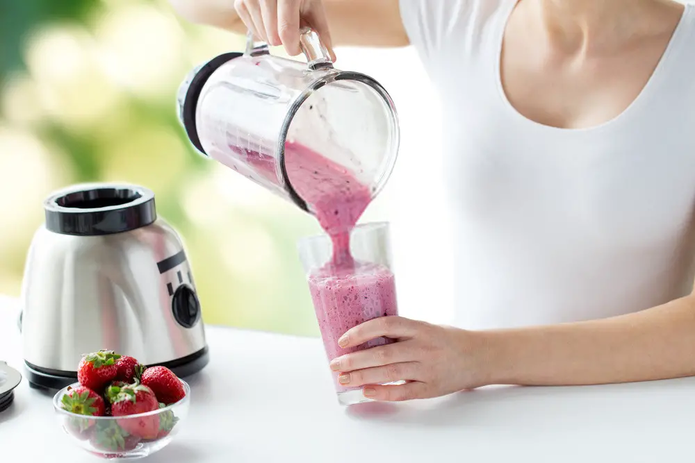 Best Blender to Crush Ice and Make Smoothies
